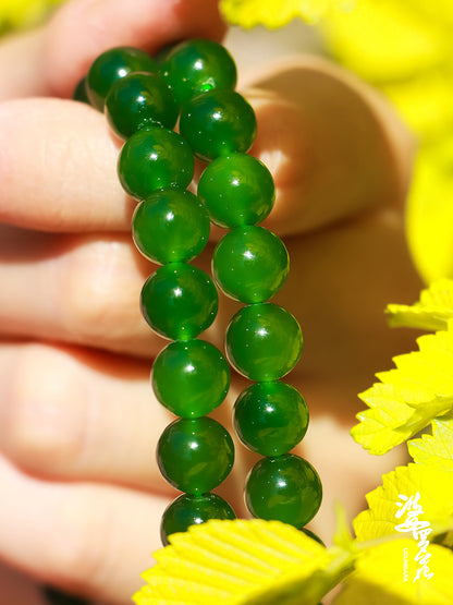 Green Color Antique Chinese Hetian Jade Necklace